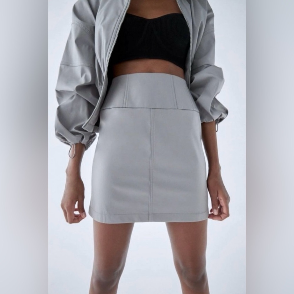 NWT Zara Gray Water Repellent Mini Skirt - Medium